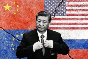 „Bloomberg“: Xi Jinpingas siekia įvaryti pleištą tarp Europos ir JAV