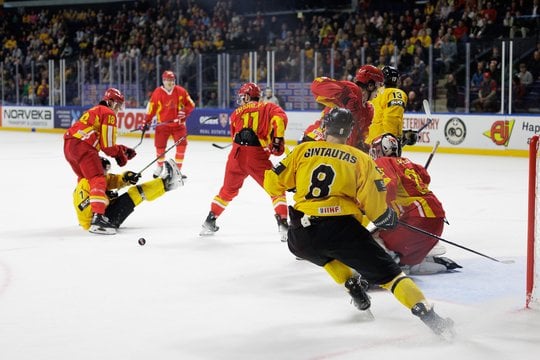 Pasaulio ledo ritulio čempionatas: Lietuva – Kinija.