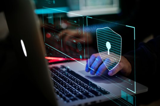Gegužės 1 d. įsigaliojo pernai Seimo priimtos su internetiniais sukčiais padėsiančios kovoti Kibernetinio saugumo įstatymo pataisos.