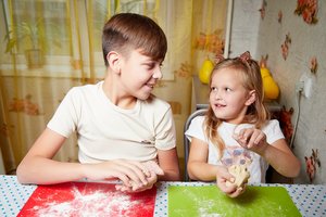 Blogėja vaikų fizinė ir emocinė sveikata: docentė įvardijo, kas vaidina ypatingai svarbų vaidmenį