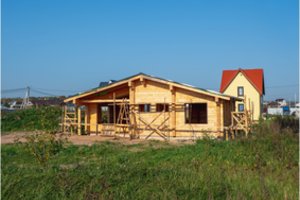 Būtina žinoti: kokie statiniai jūsų kieme gali atsirasti be leidimų ir kaimynų geros valios