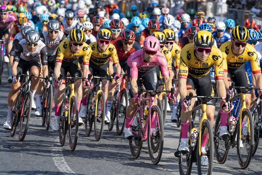 Prasideda „Giro d‘Italia“ dviračių lenktynės: laukia įspūdinga vasaros pradžia.
