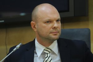 Teismas atmetė K. Krivicko ieškinį E. Jakilaičiui dėl garbės ir orumo įžeidimo, pastarajam priteista 2,3 tūkst. eurų