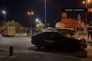 Paryžiaus priemiestyje – tragiškos šaudynės: pranešama apie aukas