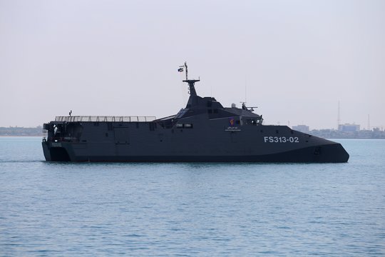 Irano karo laivas „Shahid Mahdawi“ pirmą kartą kirto pusiaują