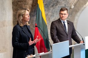 Nyderlandų kariai dalyvaus NATO priešakinių pajėgų bataliono kovinėje grupėje Lietuvoje iki 2026 m. pabaigos