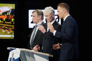 Į debatus neatvykusiai I. Šimonytei kiti kandidatai liejo kritiką: priminė neištesėtus pažadus