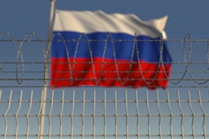 Rusija pareiškė, kad vagyste kaltinamas JAV karys liks sulaikytas iki liepos