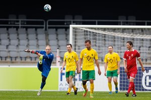 Kaune įvyko tradicinės rungtynės tarp LFF ir „Press’o“ komandų