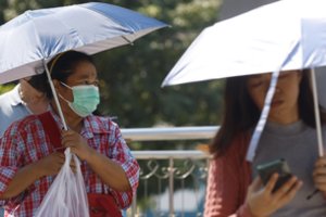 Dalyje Azijos – nepakeliamas karštis: mušami temperatūros rekordai