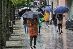 Į šalį vėl sugrįš lietaus debesys: praneša, kur apsilankys pirmiausia