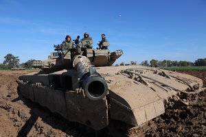 Smogikams kalbant apie „paskutinę galimybę“ Izraeliui išvaduoti įkaitus – B. Netanyahu atsakas: tikslas – sunaikinti „Hamas“