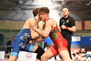 Trys lietuviai iškovojo Šiaurės šalių imtynių čempionato aukso medalius