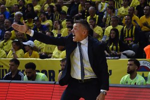 Šaras su „Fenerbahce“ dramatiškai prasiskynė kelią į Eurolygos finalo ketvertą – po pratęsimo „nužudė“ D. Motiejūną ir „Monaco“