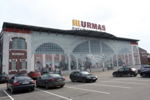 Sunku patikėti, kaip maistu prekiavo „Urme“: pjaustė ant kartono, klastojo galiojimo datą, apie švarą negirdėjo