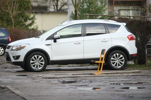 Jau greitai vairuotojų gali laukti dideli pokyčiai: nors iš pradžių policija už tai tik įspėtų, vėliau baudos siektų iki 500 eurų