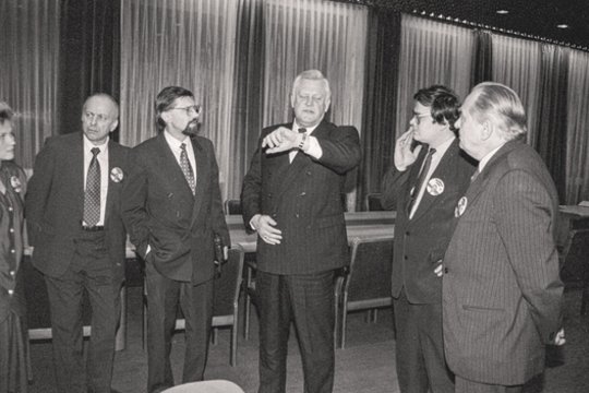 Tuometėje A.Brazausko rėmėjų komandoje buvo (iš kairės) R.Rajeckas, G.Kirkilas, L.Linkevičius ir S.Sondeckis.
