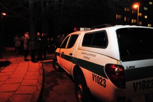 Vilniaus Saulėtekyje esančiuose bendrabučiuose iškritusi per langą žuvo mergina