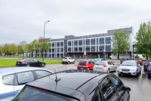 Šilainiuose kylant naujam Kauno ligoninės korpusui – abejonės dėl galimų mokesčių pacientams ir lankytojams