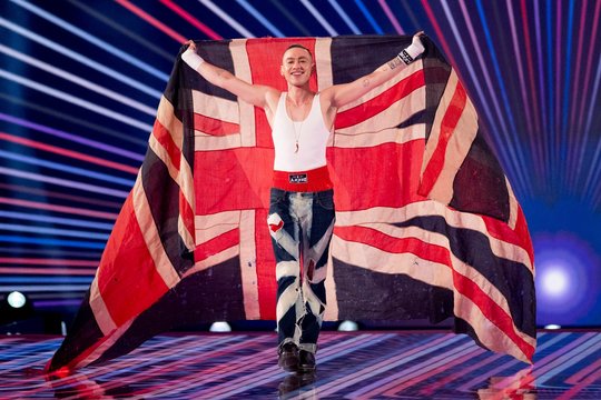 „Eurovizijos“ aistros nerimsta: visiškai nusivylę britai jau garsiai svarsto, ką reikia padaryti, kad laimėtų.