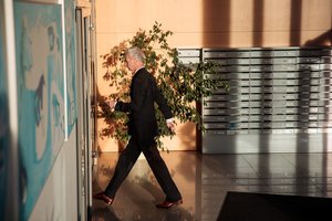 E. Vaitkus prognozuoja pateksiantis į antrą turą: matytų dvikovą su G. Nausėda