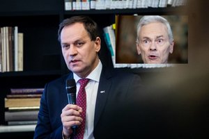 W. Tomaszewskis mano, kad Visaginas iš Šalčininkai balsavo prieš valdžios sprendimus: E. Vaitkaus idėjų įvertinti nepanoro