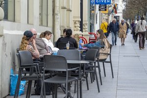 Tai istorijoje gali nutikti pirmą kartą – savo finansų pokyčius lietuviai pajustų jau birželį