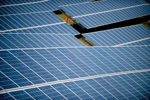 Saulės parkų vystymui Biržuose ir Jurbarke – beveik 20 mln. eurų finansavimas