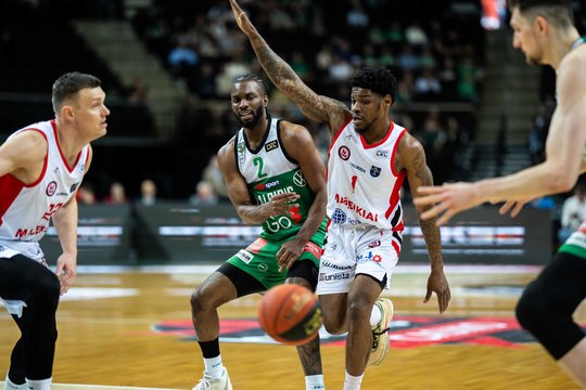 Kauno „Žalgirio“ ir Mažeikių „M Basket“ dvikova/.