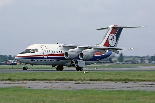 Kvantinės navigacijos sistema buvo aštuonias valandas bandoma trumpųjų distancijų komercinių skrydžių lėktuve „Avro RJ100“.