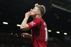 Anglijos „Premier“ lygoje – įtikinamos „Chelsea“ ir „Manchester United“ pergalės