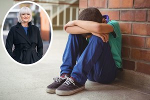 Specialistė pataria, ką daryti, kai vaikas nepasitiki savimi, neturi draugų ar yra nesavarankiškas