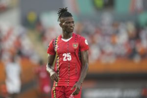 Cirkas Rumunijoje: žaidėją įsigijęs klubas sulaukė ne jo, o brolio dvynio