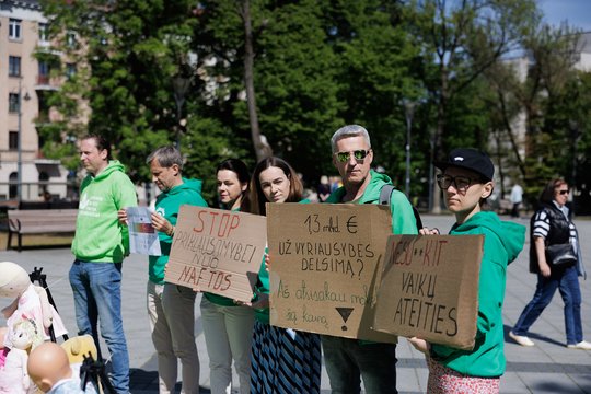 Protesto akcija prie Vyriausybės.