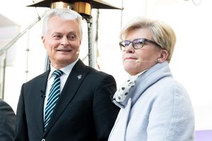 I. Šimonytė apie G. Nausėdos užuominą, kad matytų V. Blinkevičiūtę premjerės pareigose: apie tai diskutuoti yra per anksti