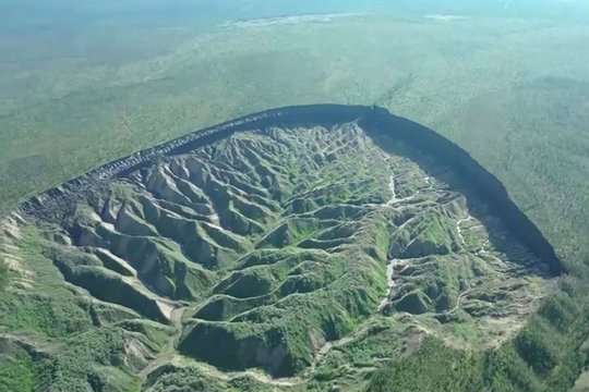  Batagaikos krateryje Sibire, dar vadinamame „vartais į pragarą“, vyksta pokyčiai, kuriuos kruopščiai aprašo mokslininkai iš viso pasaulio.