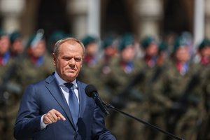 Lenkija: už bandymų neteisėtai gabenti migrantus į Europą stovi Rusija