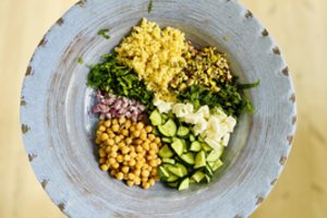 Jennifer Aniston salotos užkariavo internetą: neįprasta aktorės reakcija į išplitusį receptą