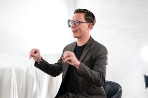 M. Levickis – apie replikas dėl jo šukuosenos bei jaudulį prieš pasirodymus: „Aš tuo džiaugiuosi“