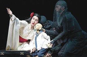 Asmik Grigorian debiutas „Metropolitan Opera“: geišą pavertė samuraje