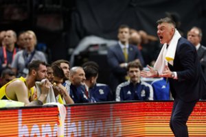 Prakeiksmas tęsiasi: Š. Jasikevičius ir vėl liks be Eurolygos trofėjaus – į finalą žengė M. Grigonis