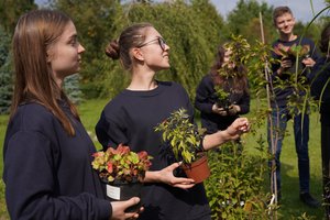Vilniaus kolegijos lektorius Tomas Čižokas: ką reikia žinoti renkantis ir perkant naujus augalus?