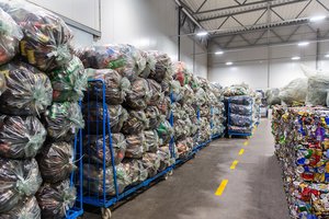 Lietuvos gyventojai grąžino 5 mlrd. gėrimų pakuočių