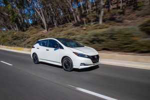 „Nissan Leaf“ verčia naują istorijos puslapį: į rinką sugrįš kardinaliai pasikeitęs