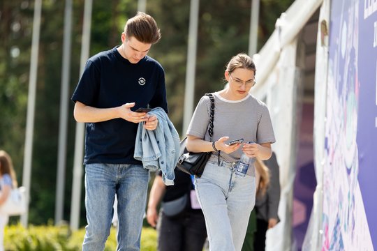 Prasidėjo dvi dienas truksiantis didžiausias Baltijos šalyse inovacijų festivalis LOGIN.<br>T.Bauro nuotr.