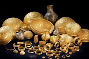 Patvirtinta: senoviniame aukso lobyje – dirbiniai iš nežemiško metalo