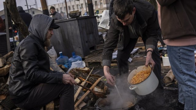 Skurde gyvenančių ukrainiečių – kone trečdalis: socialinės paramos išmokos gelbsti nuo dar prastesnės situacijos