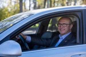 Druskininkų savivaldybės už 104 tūkst. eurų pirktas automobilis kelia nuostabą: neigia, kad skirs merui