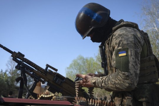NATO diskusijos dėl leidimo Ukrainai smogti Rusijai gerai apgalvotos: prabilo apie siekį supainioti