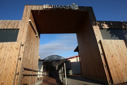  Miesto valdžia du dešimtmečius neišsprendžia Kauno centre esančio „Stoties turgaus“ likimo.